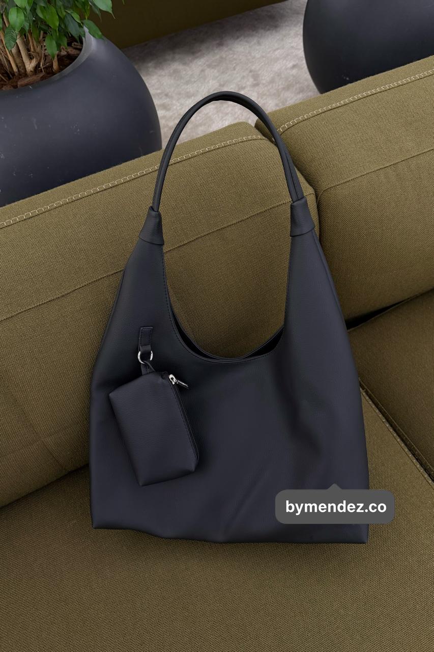 Bolso Hobo Bag Black BYMENDEZ