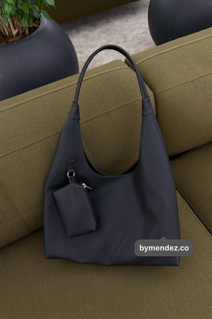 Bolso Hobo Bag Black BYMENDEZ