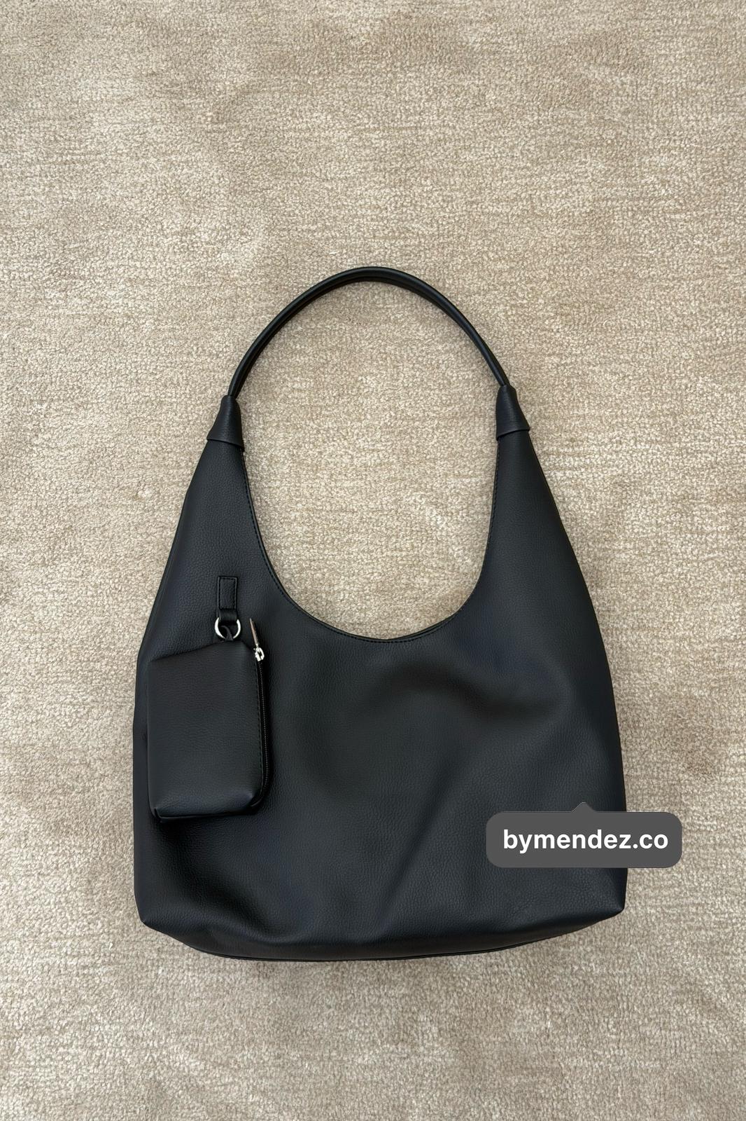 Bolso Hobo Bag Black BYMENDEZ