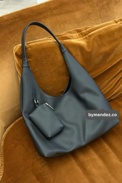 Bolso Hobo Bag Black BYMENDEZ