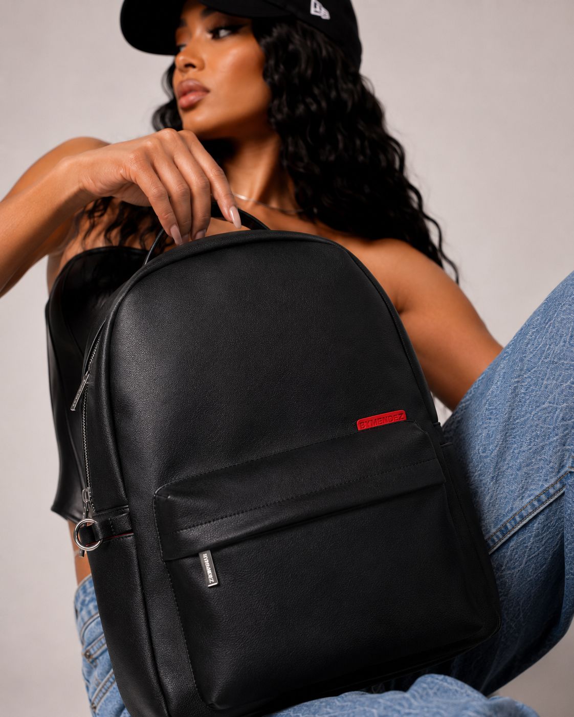 Morral Classic Black Premium, el más vendido de BYMENDEZ, en cuero vegano