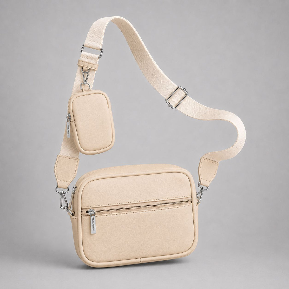 Square Bag Beige Premium | BYMENDEZ en cuero vegano — BYMENDEZ