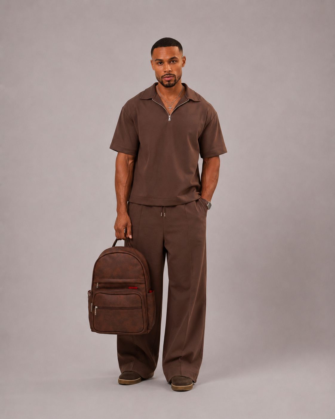 Morral SUPRA Brown Texture Premium en cuero vegano BYMENDEZ