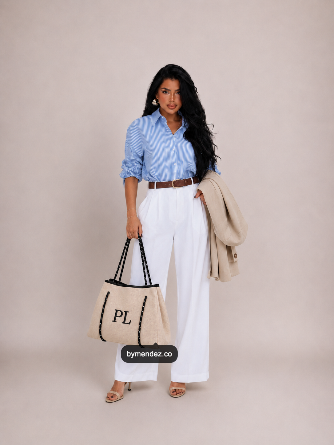 Bolso Tote Bag Beige personalizado con iniciales bordadas a mano, cuero vegano BYMENDEZ