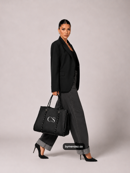 Bolso Tote Bag Black personalizado con iniciales bordadas a mano, cuero vegano BYMENDEZ